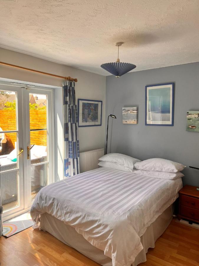 Choice Of One Double Bedroom With A Comfy Double Bed And Private En Suite For Solo Travellers Or Couples ,Or Alternatively Book Two Double Bedrooms For Families Or Friends パドック・ウッド エクステリア 写真